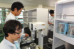 Technical R＆D Dept : Paint Laboratory